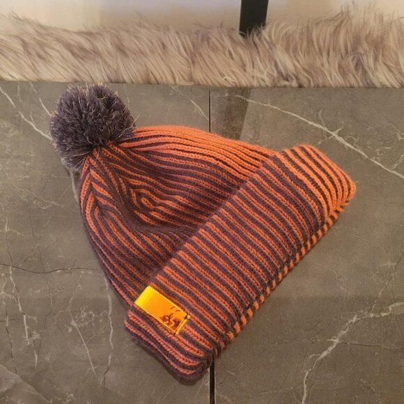 Under Armour  Girl's Hat - Picture 1 of 4